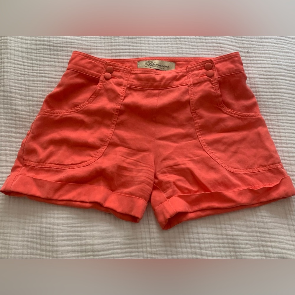 Blumarine coral sailor short size small